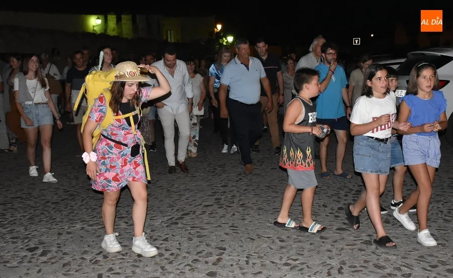 Foto 11 - Popy Vegas y Sergio Olvidado se acercan de nuevo a Siega Verde sin salir del centro de Ciudad Rodrigo
