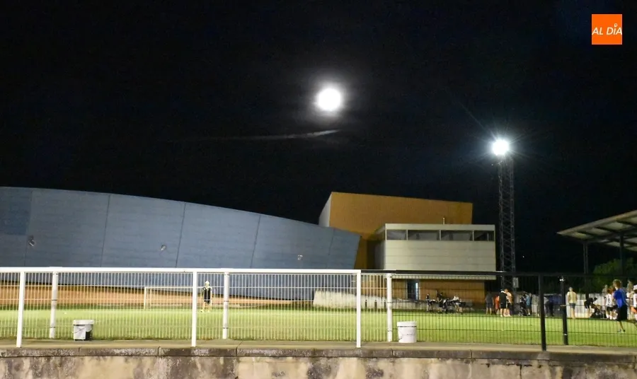 Foto 2 - 1Foto: Un vistazo a la Luna