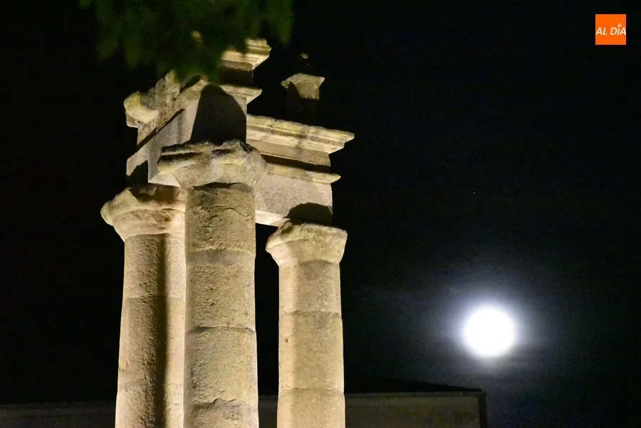 Foto 4 - 1Foto: Un vistazo a la Luna