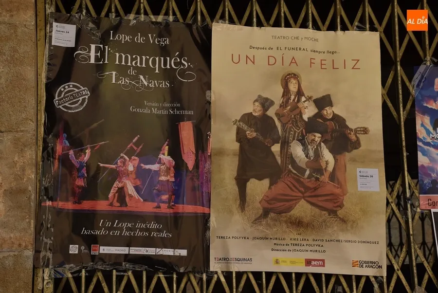 Foto 5 - El enrejado del antiguo Cine Madrid se convierte en un escaparate teatral