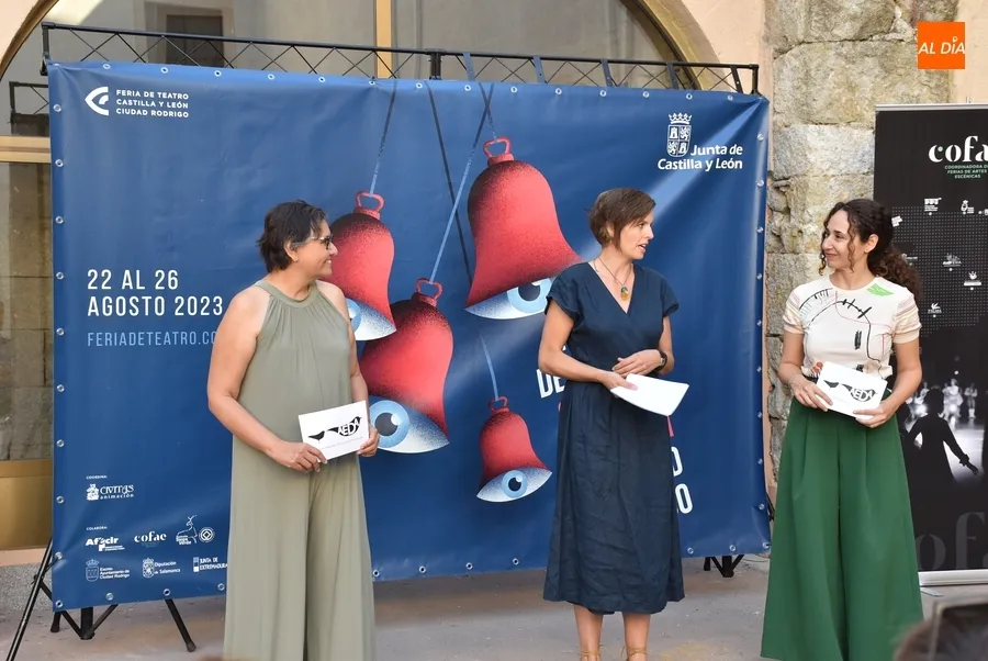 Foto 4 - AEDA se da a conocer en la Feria desmontando mitos y prejuicios en torno a la narraci&oacute;n oral