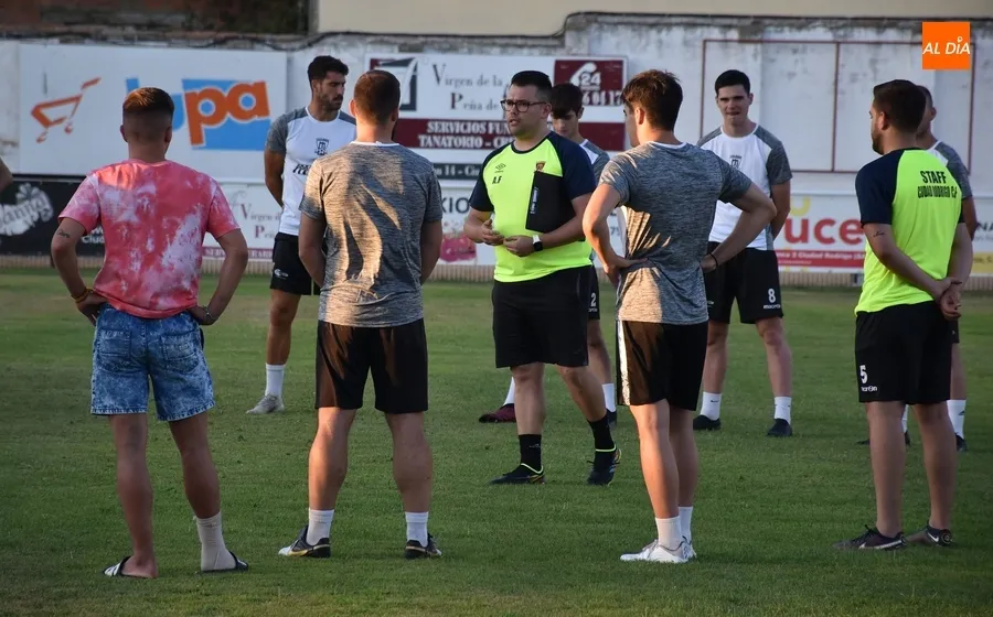 Foto 4 - El Ciudad Rodrigo CF 23/24 empieza la pretemporada