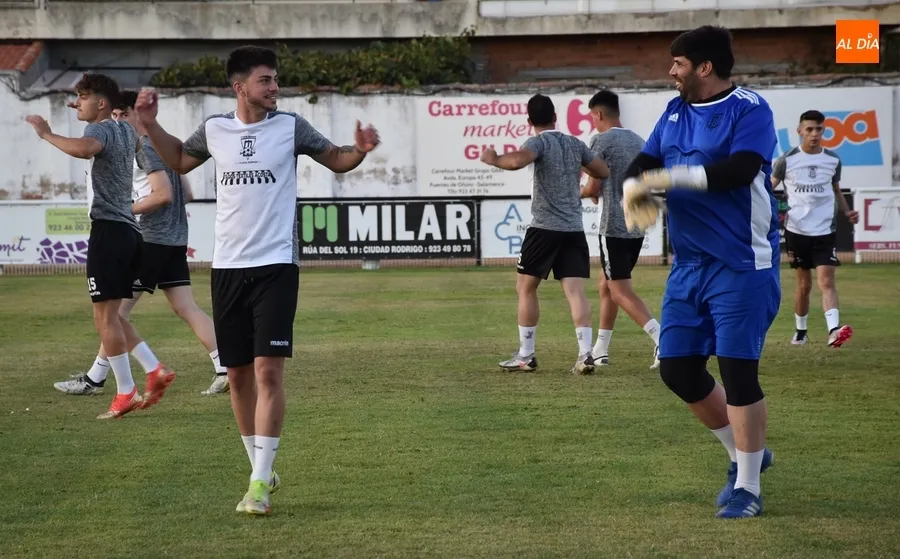Foto 8 - El Ciudad Rodrigo CF 23/24 empieza la pretemporada