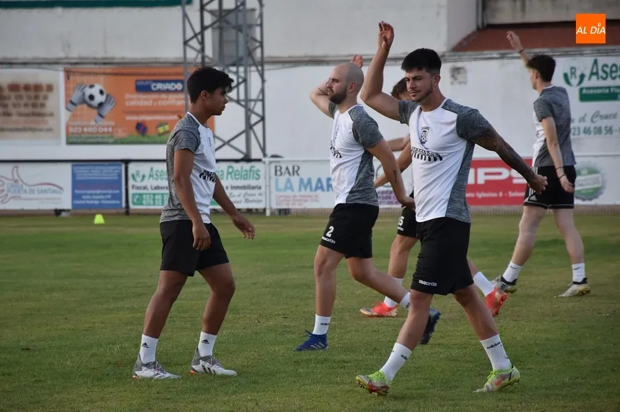 Foto 9 - El Ciudad Rodrigo CF 23/24 empieza la pretemporada