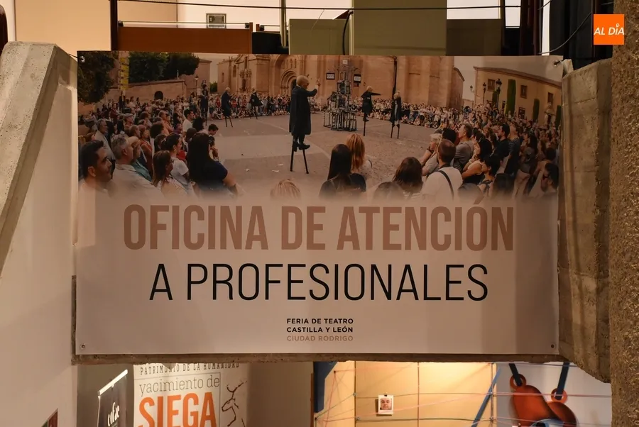Foto 3 - Acreditados 255 profesionales para la Feria 2023, que volver&aacute; a ser inaugurada por Garc&iacute;a-Gallardo