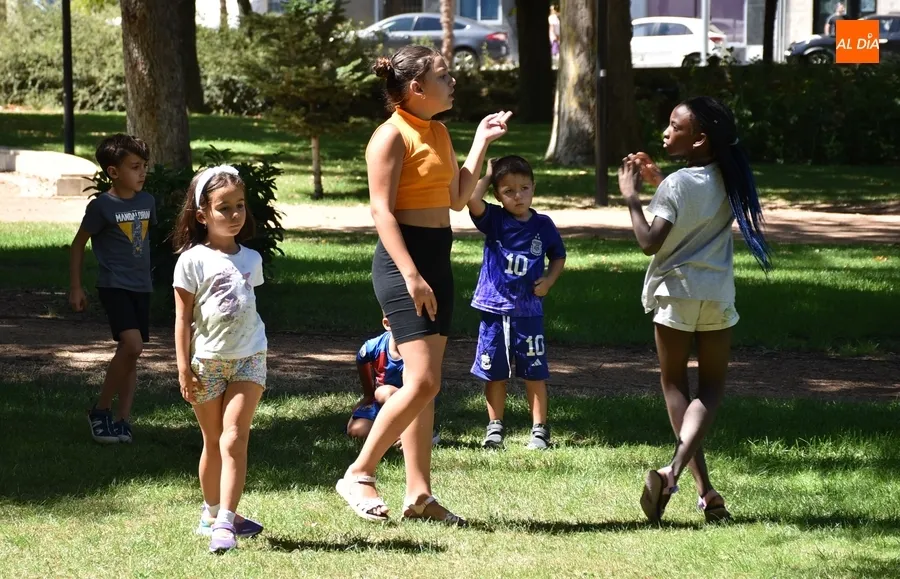 Foto 3 - Una sesi&oacute;n de Got Talent cierra el Campamento Urbano de Verano