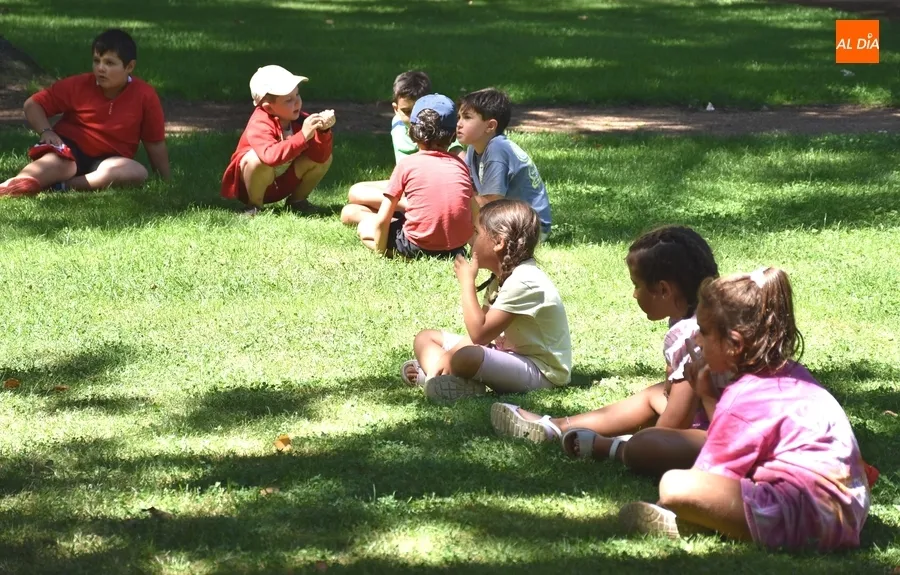 Foto 4 - Una sesi&oacute;n de Got Talent cierra el Campamento Urbano de Verano