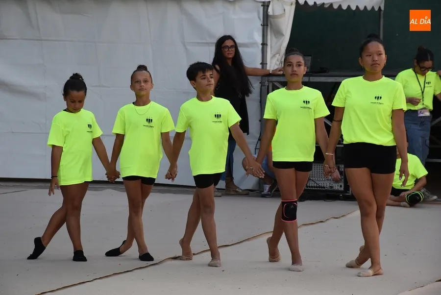 Foto 4 - El Club &Iacute;taca protagoniza el renacimiento tras 7 a&ntilde;os de las fiestas del Valle de San Mart&iacute;n