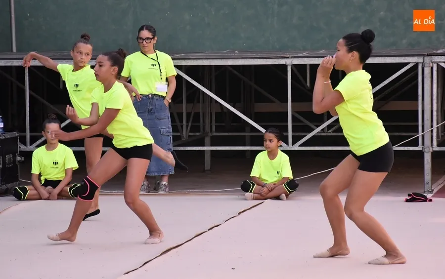 Foto 7 - El Club &Iacute;taca protagoniza el renacimiento tras 7 a&ntilde;os de las fiestas del Valle de San Mart&iacute;n