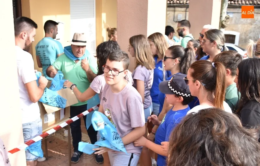 Foto 5 - Los Kintos 2023 de Villasrubias acaban a remojo tras ofrecer el preg&oacute;n de las fiestas