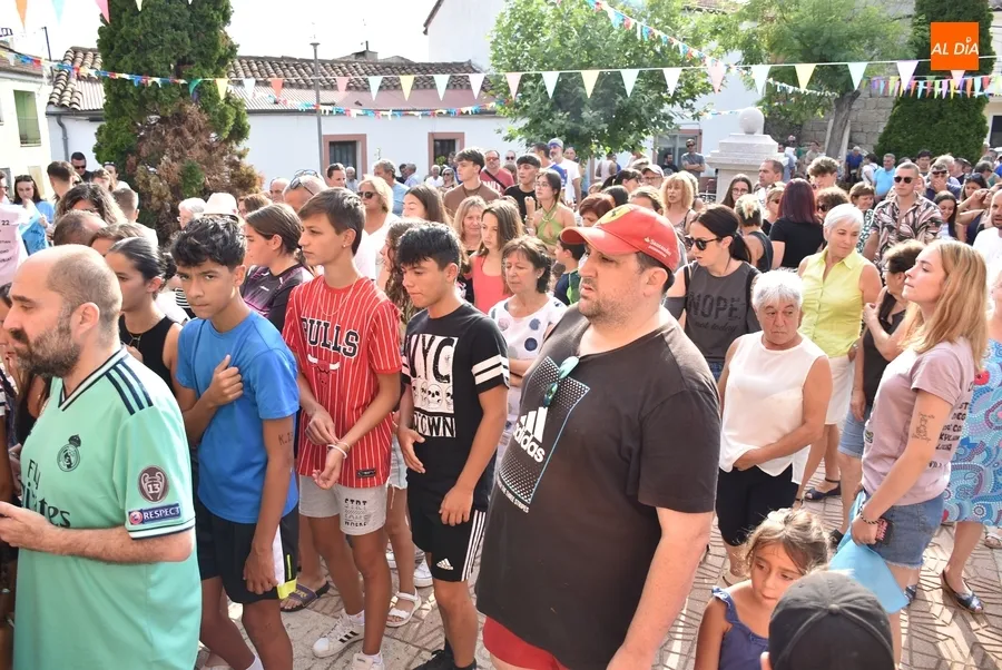 Foto 6 - Los Kintos 2023 de Villasrubias acaban a remojo tras ofrecer el preg&oacute;n de las fiestas