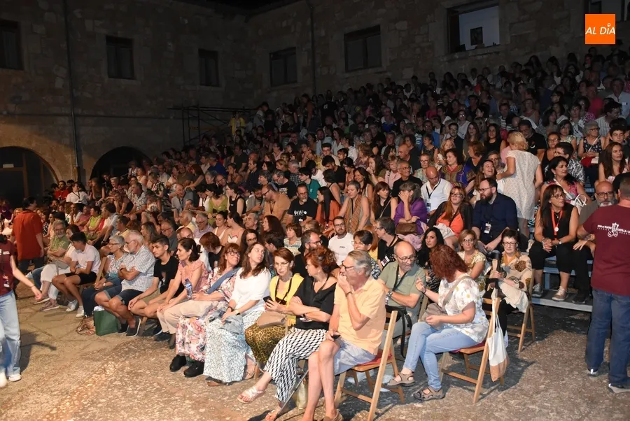 Foto 5 - Noche de interrogatorios en Los Sitios con sorpresas por el final, el viento... y hasta algunas gotas