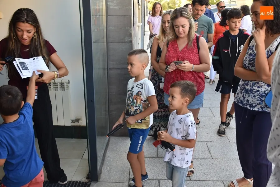 Foto 3 - Una colecci&oacute;n de maletas llenas de recuerdos y un viaje al Siglo de Oro, entre las &uacute;ltimas obras infantiles