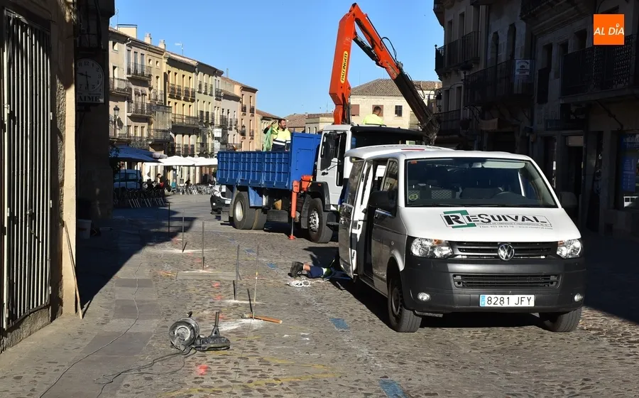 Foto 4 - Arrancan, cuatro meses m&aacute;s tarde de lo previsto, las obras de reforma de la R&uacute;a del Sol