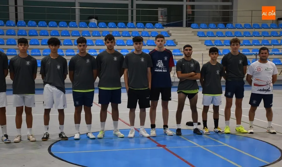 Foto 5 - El III Juvenil inicia una nueva etapa con la permanencia en Divisi&oacute;n de Honor como objetivo
