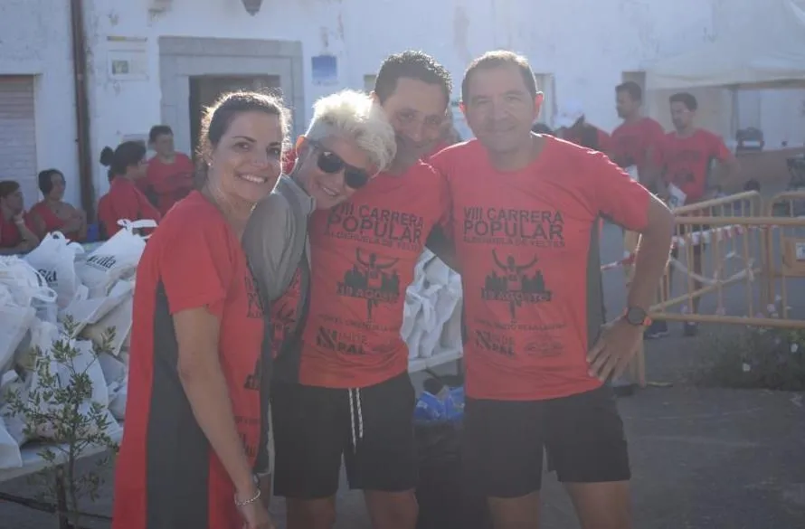 Foto 10 - Juan Calvo y Montserrat Alonso se imponen en la 8&ordf; Carrera Popular de Aldehuela de Yeltes
