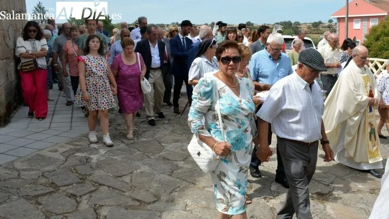 Foto 7 - Los lumbralenses celebran la fiesta de la Patrona, la Virgen de la Asunci&oacute;n
