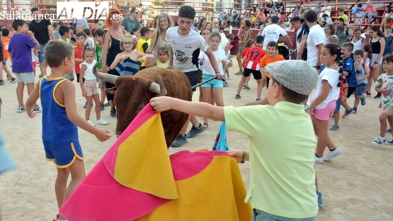 Niñas y niños de todas las edades disfrutaron con los carretones