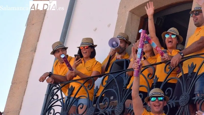 Foto 9 - Las Pe&ntilde;as irrumpen con fuerza en las fiestas de 'Los Toros' de Lumbrales