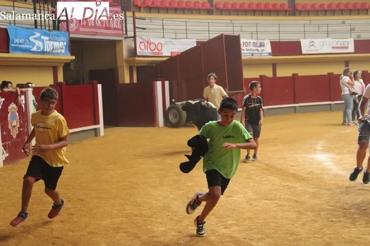 Foto 11 - Los m&aacute;s peque&ntilde;os comienzan su gran d&iacute;a con un encierro infantil