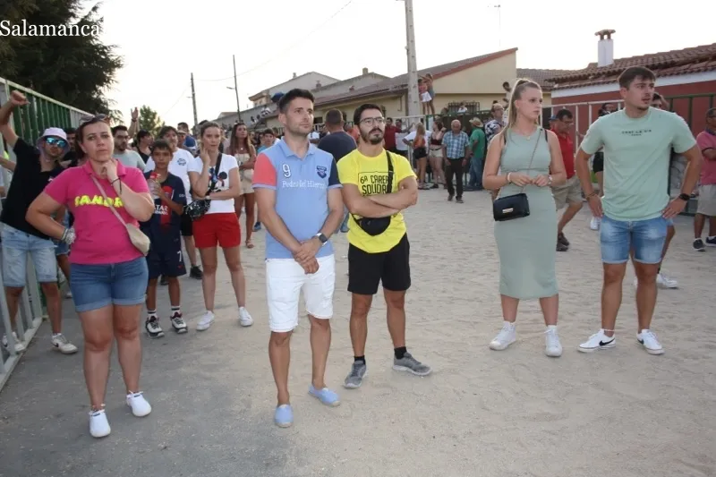 Babilafuente celebraba su primer encierro de las fiestas con gran ambiente
