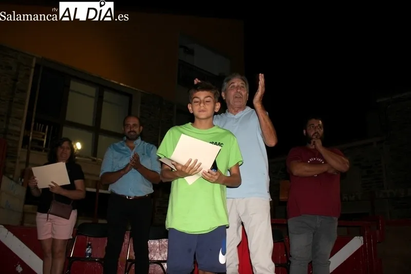 El ‘yotuber’ Martín Crespo y las peñas protagonizan el inicio de las fiestas de Vilvestre / SILVESTRE