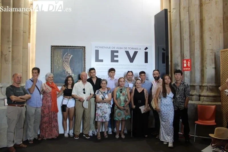 Foto 4 - Lev&iacute; Izquierdo recibe un homenaje a su trayectoria en forma de exposici&oacute;n