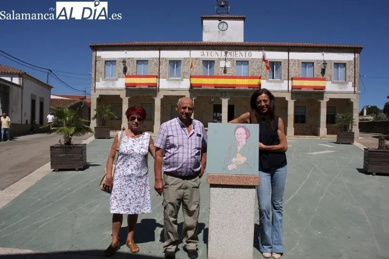 Homenaje póstumo a Ángela Hernández Benito en Bogajo / SILVESTRE