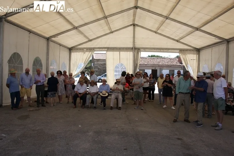 Homenaje póstumo a Ángela Hernández Benito en Bogajo / SILVESTRE