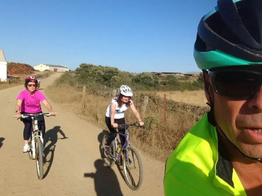 Foto 7 - Unos 25 ni&ntilde;os realizan una ruta BTT en El Sah&uacute;go