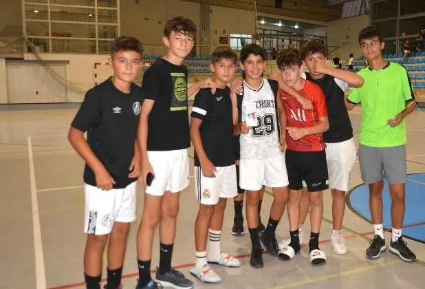 Foto 8 - Cojos FC gana la &lsquo;Final Four Amiguetes&rsquo;