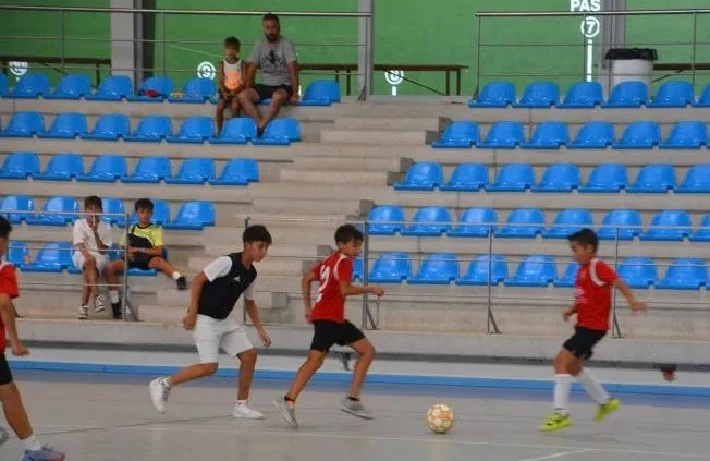 Foto 5 - Cojos FC gana la &lsquo;Final Four Amiguetes&rsquo;