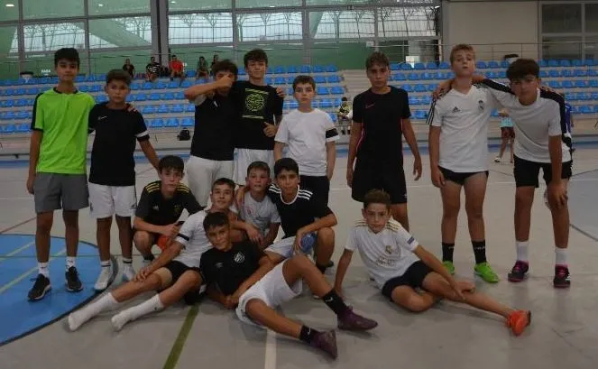 Foto 2 - Cojos FC gana la &lsquo;Final Four Amiguetes&rsquo;