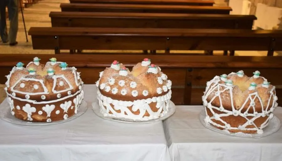 Foto 2 - Recaudados 1.750&euro; en la Subasta de las Roscas de Nuestra Se&ntilde;ora en Aldea del Obispo