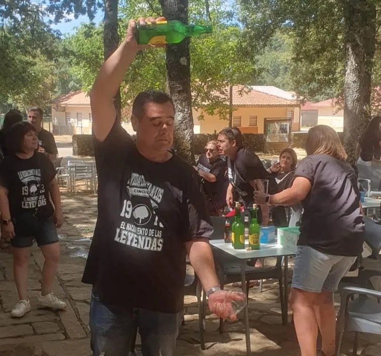 Foto 8 - Los nacidos en Navasfr&iacute;as en 1973 festejan juntos sus 50 a&ntilde;os de vida