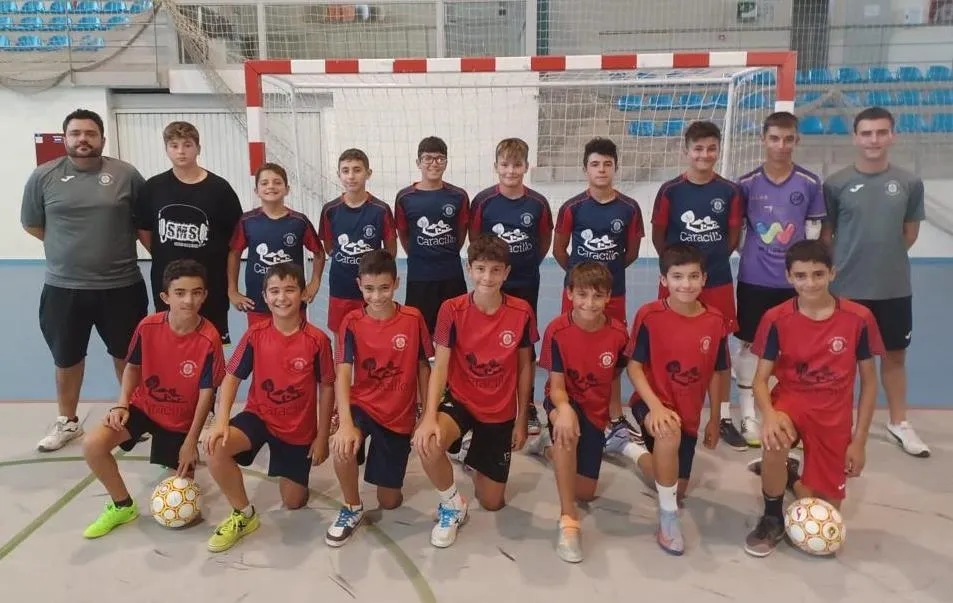 Foto 5 - El III Infantil se pone en marcha con dos generaciones que no se juntaban desde Prebenjamines