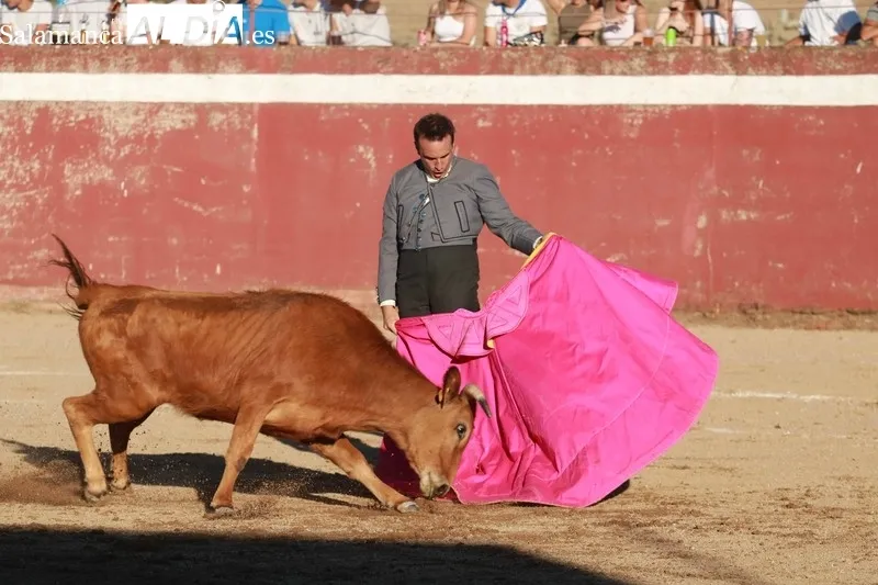 Roberto Prieto 'El Horcajeño' resultó el ganador de esta edición, mientras que el premio al Mejor Quite fue para David Moreno / FOTOS: MIGUEL HERNÁNDEZ