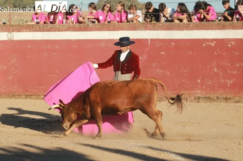 Roberto Prieto 'El Horcajeño' resultó el ganador de esta edición, mientras que el premio al Mejor Quite fue para David Moreno / FOTOS: MIGUEL HERNÁNDEZ