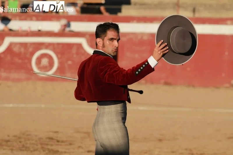 Roberto Prieto 'El Horcajeño' resultó el ganador de esta edición, mientras que el premio al Mejor Quite fue para David Moreno / FOTOS: MIGUEL HERNÁNDEZ