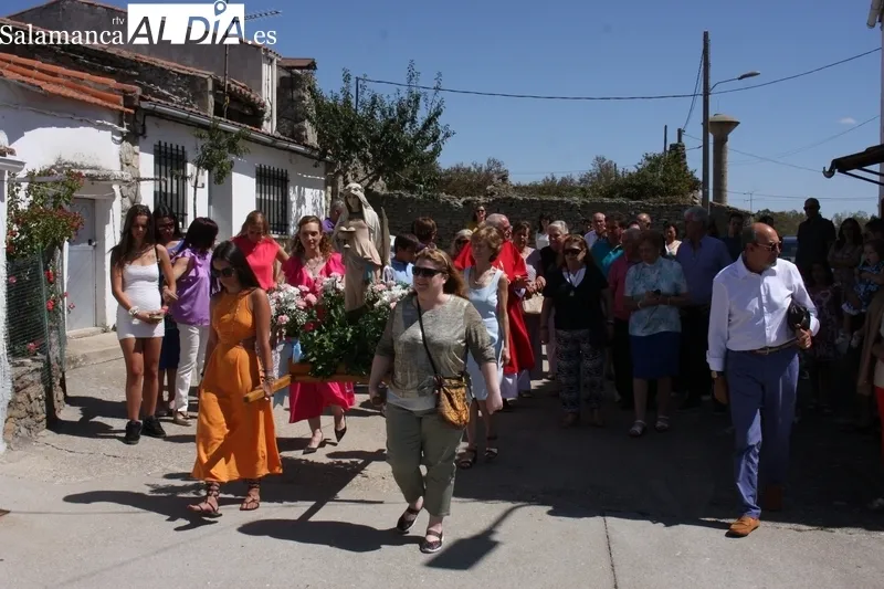 Actos religiosos y paella en Ahigal de Villarino / SILVESTRE 