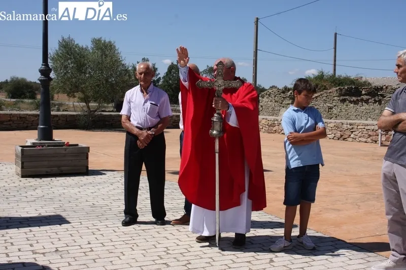 Actos religiosos y paella en Ahigal de Villarino / SILVESTRE 