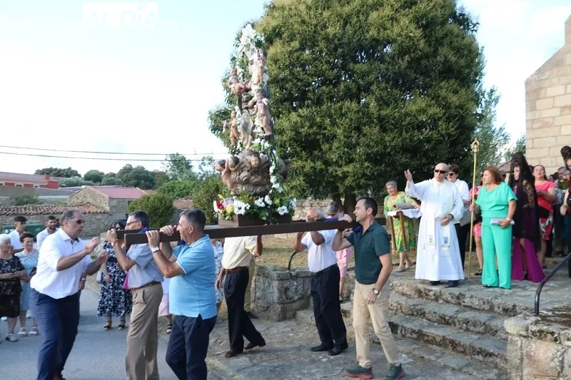 Fiesta de 'Los Perdones' en Cerralbo / CORRAL