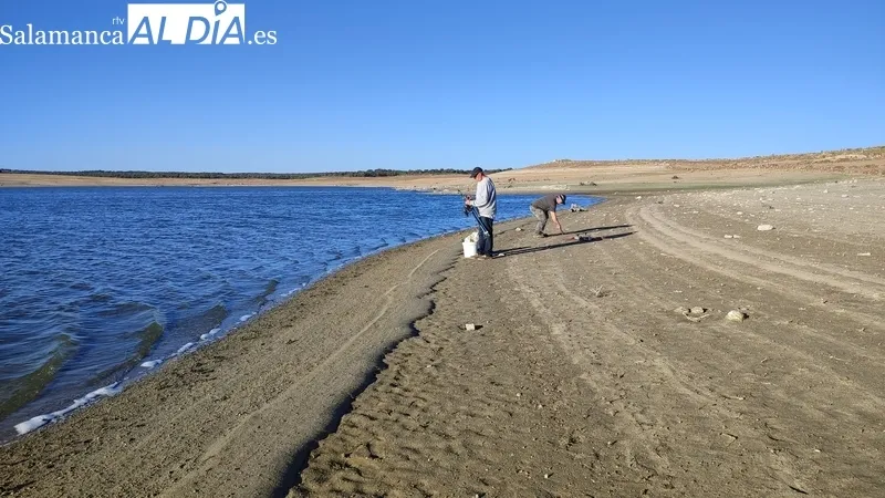 XII Encuentro de Pesca San Roque organizado por el CD Bajo Tormes de Villarino de los Aires / CORRAL 