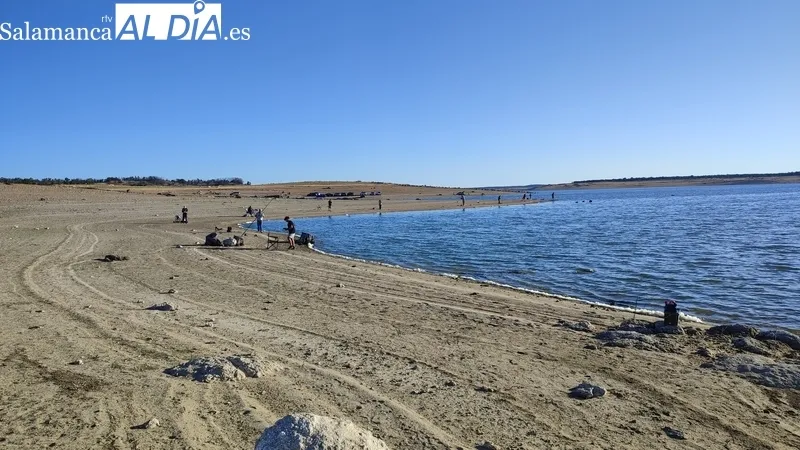 XII Encuentro de Pesca San Roque organizado por el CD Bajo Tormes de Villarino de los Aires / CORRAL 