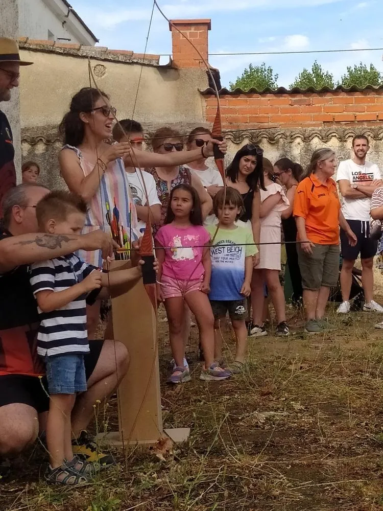 Foto 11 - &Aacute;gueda estrena sus fiestas de verano con m&aacute;s involucrados de lo esperado