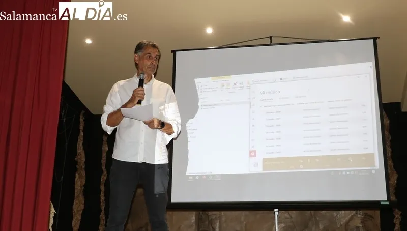 Inicio oficial de las fiestas de San Lorenzo en La Zarza de Pumareda / CORRAL
