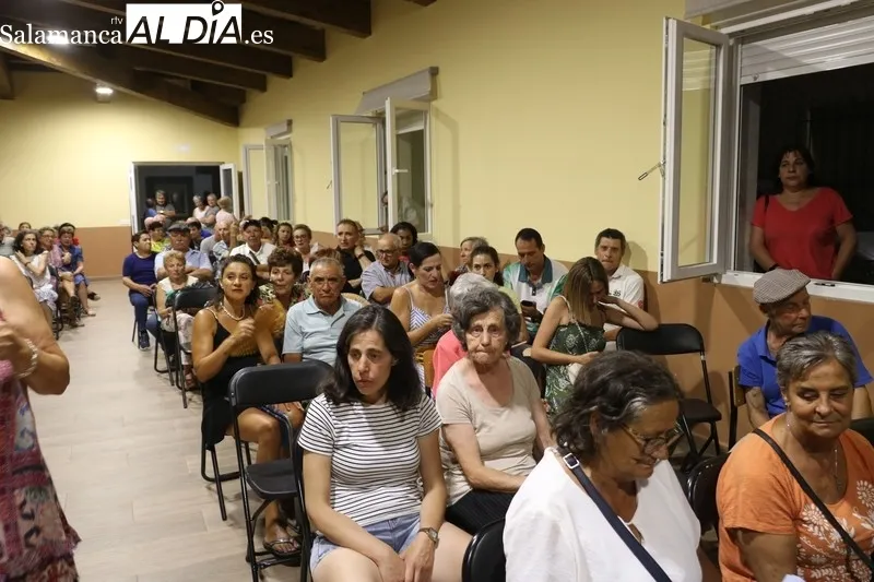 Inicio oficial de las fiestas de San Lorenzo en La Zarza de Pumareda / CORRAL
