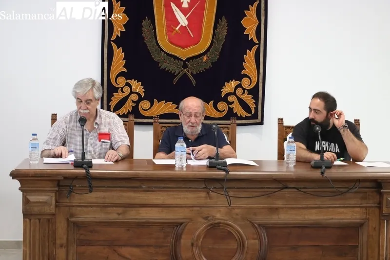 El primer pleno de la legislatura 2023-2027, de trámite, contó con una secretaria nombrada por la Diputación de Salamanca / CORRAL