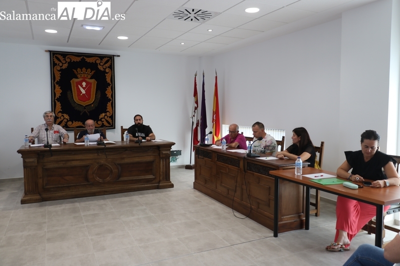 El primer pleno de la legislatura 2023-2027, de trámite, contó con una secretaria nombrada por la Diputación de Salamanca / CORRAL