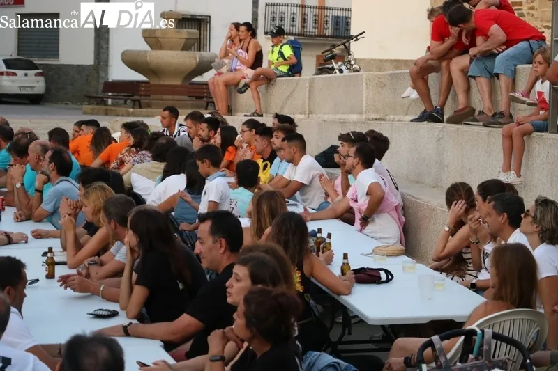 Reconocimientos en Saucelle para despedir las fiestas de San Lorenzo / CORRAL 